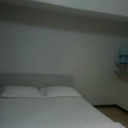 R.Street Hotel อัลมาตี ภายนอก รูปภาพ